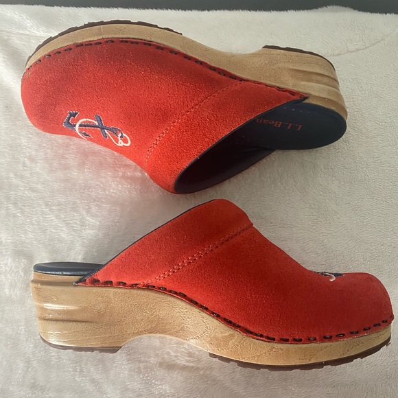 L L Bean Women’s Embroidered Anchor Red Suede Slides Clogs Mules Size 6.5 - Picture 5 of 11